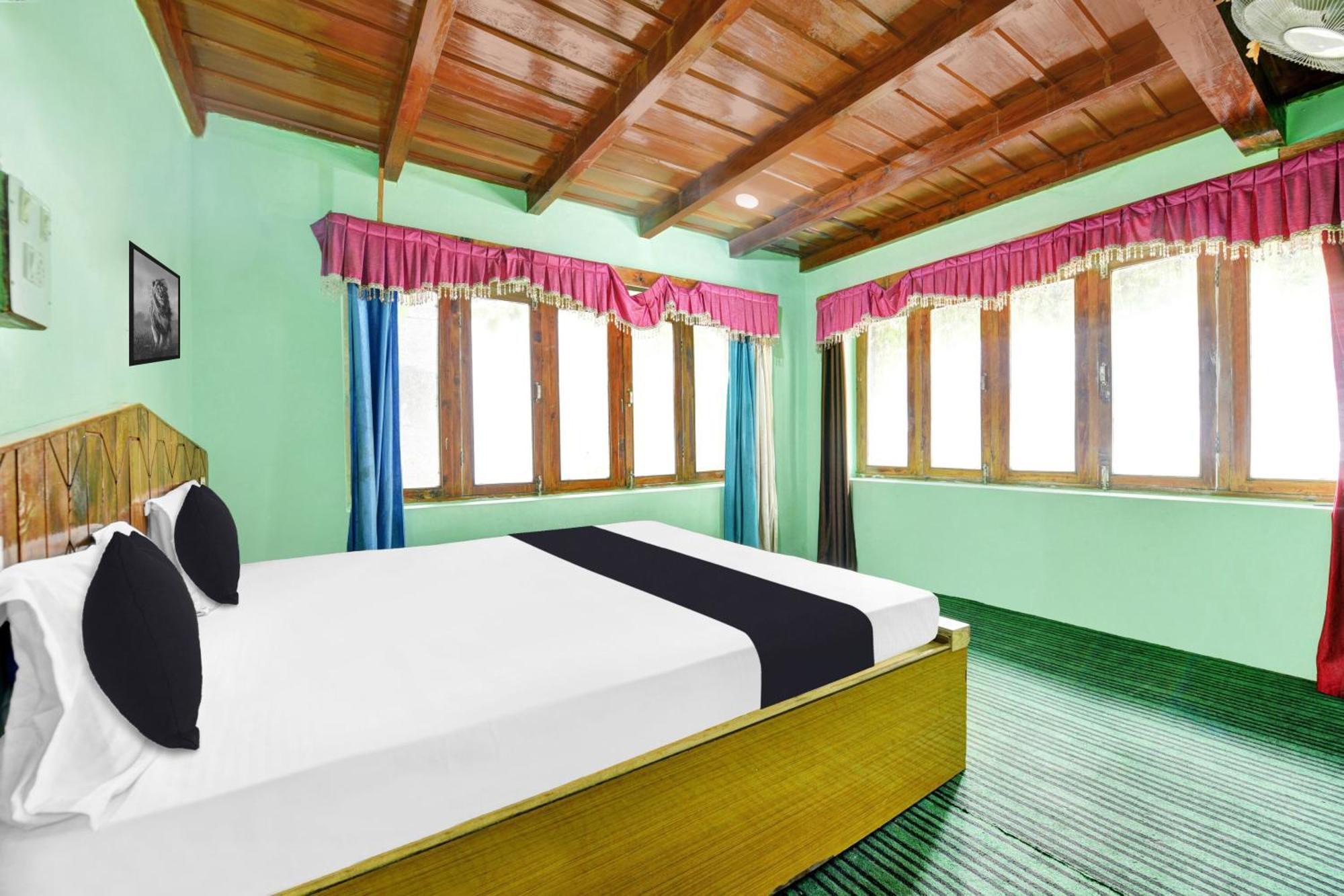 Hotel O Chaman Манали Экстерьер фото