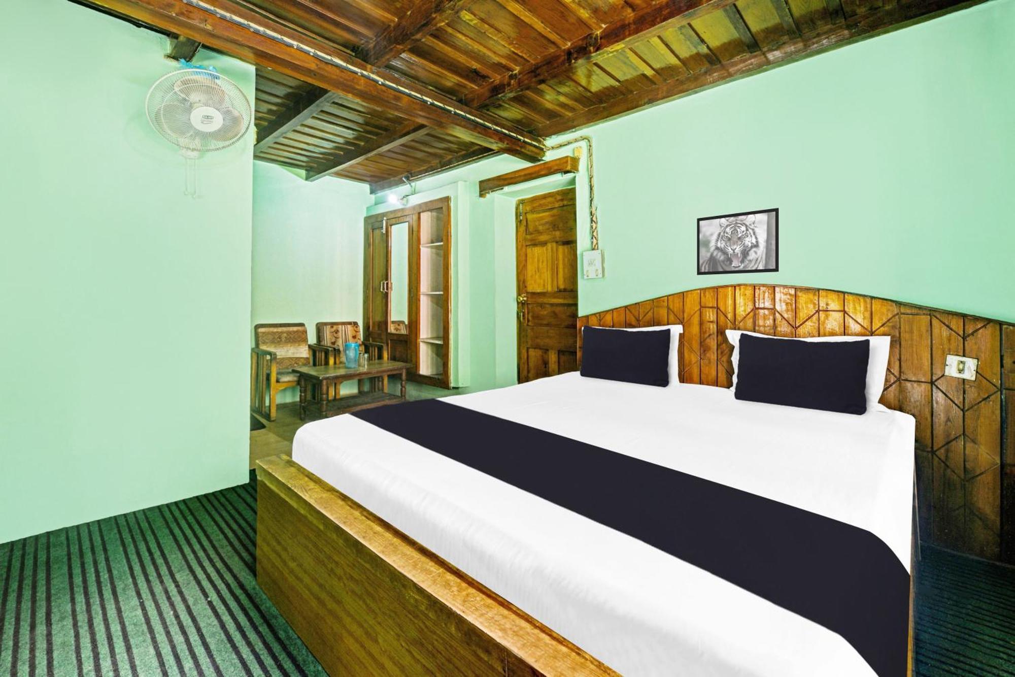 Hotel O Chaman Манали Экстерьер фото